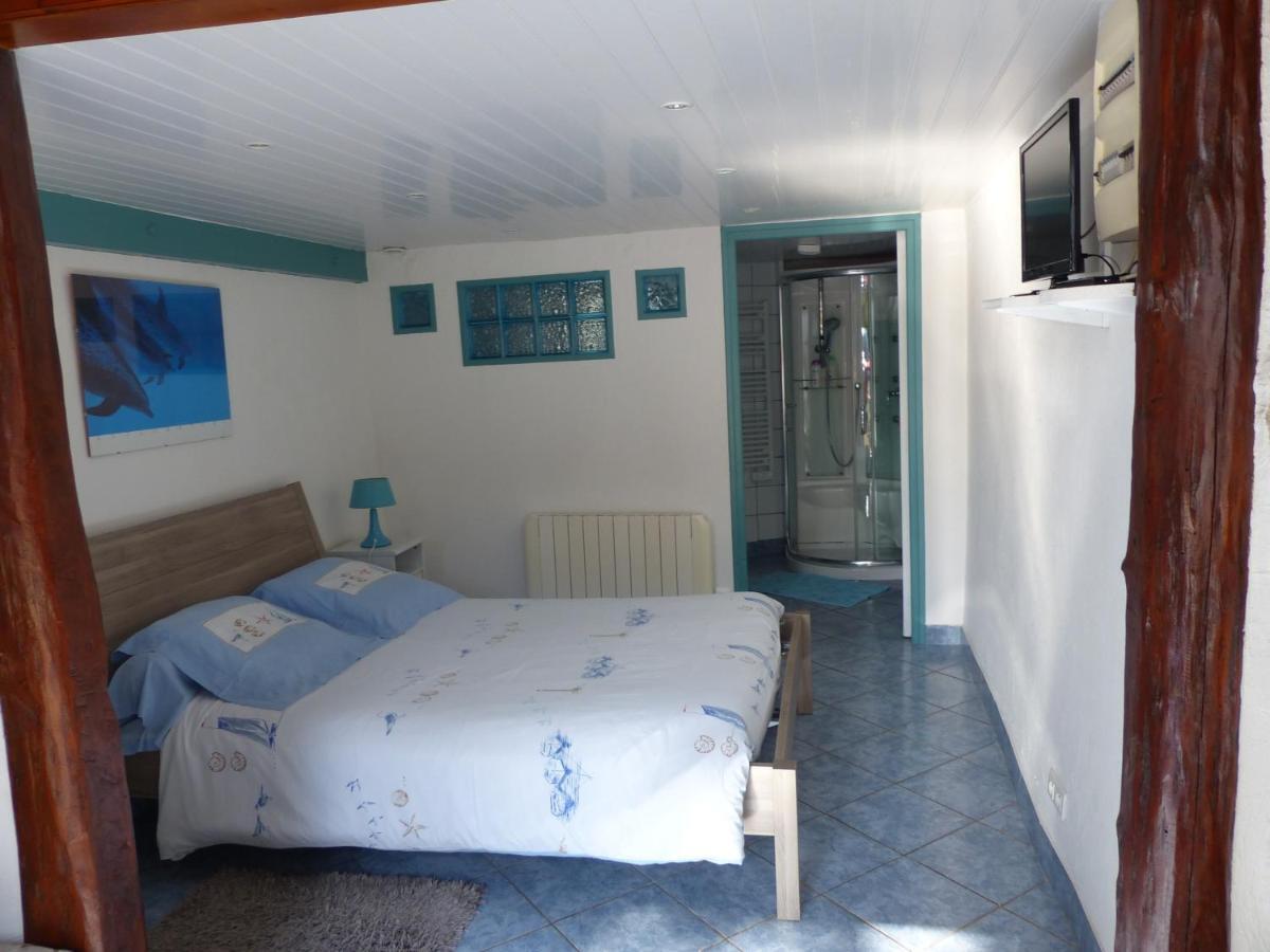 Les Dauphins De Mareuil Hotel Екстериор снимка
